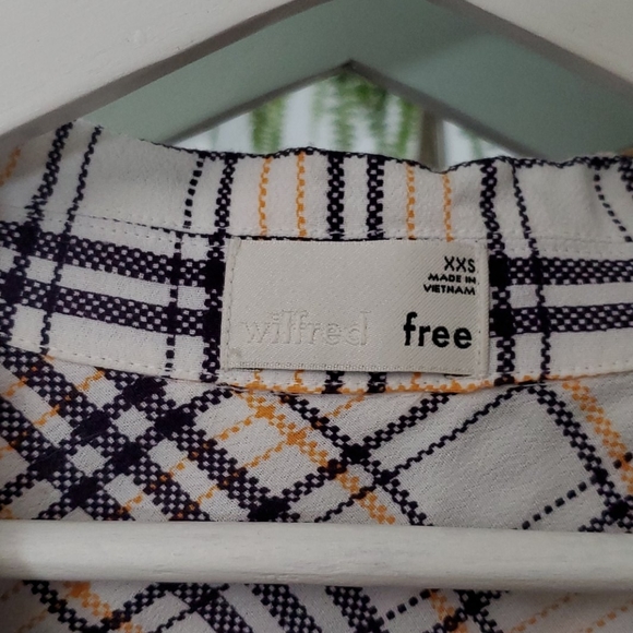 Wilfred Free cropped button up top - Picture 3 of 4